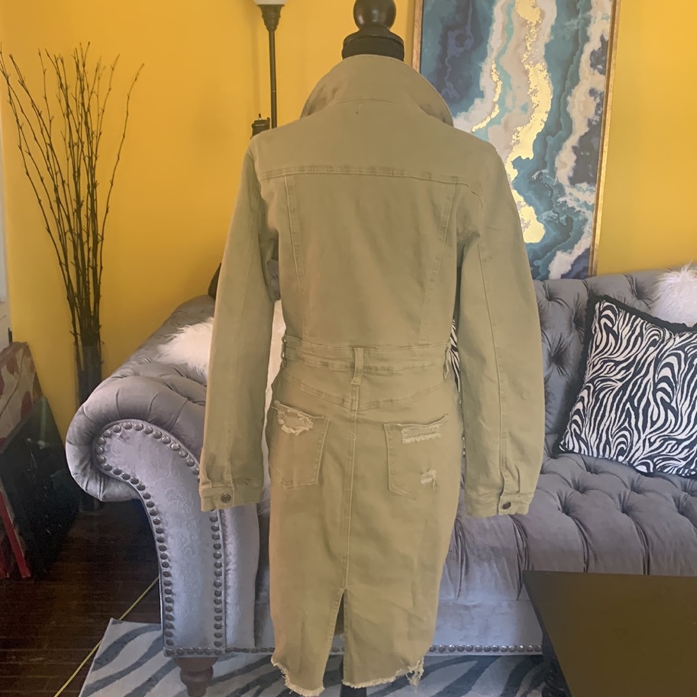 COPY - Fashion Nova olive green one piece long sleeve denim skirt - Picture 4 of 10